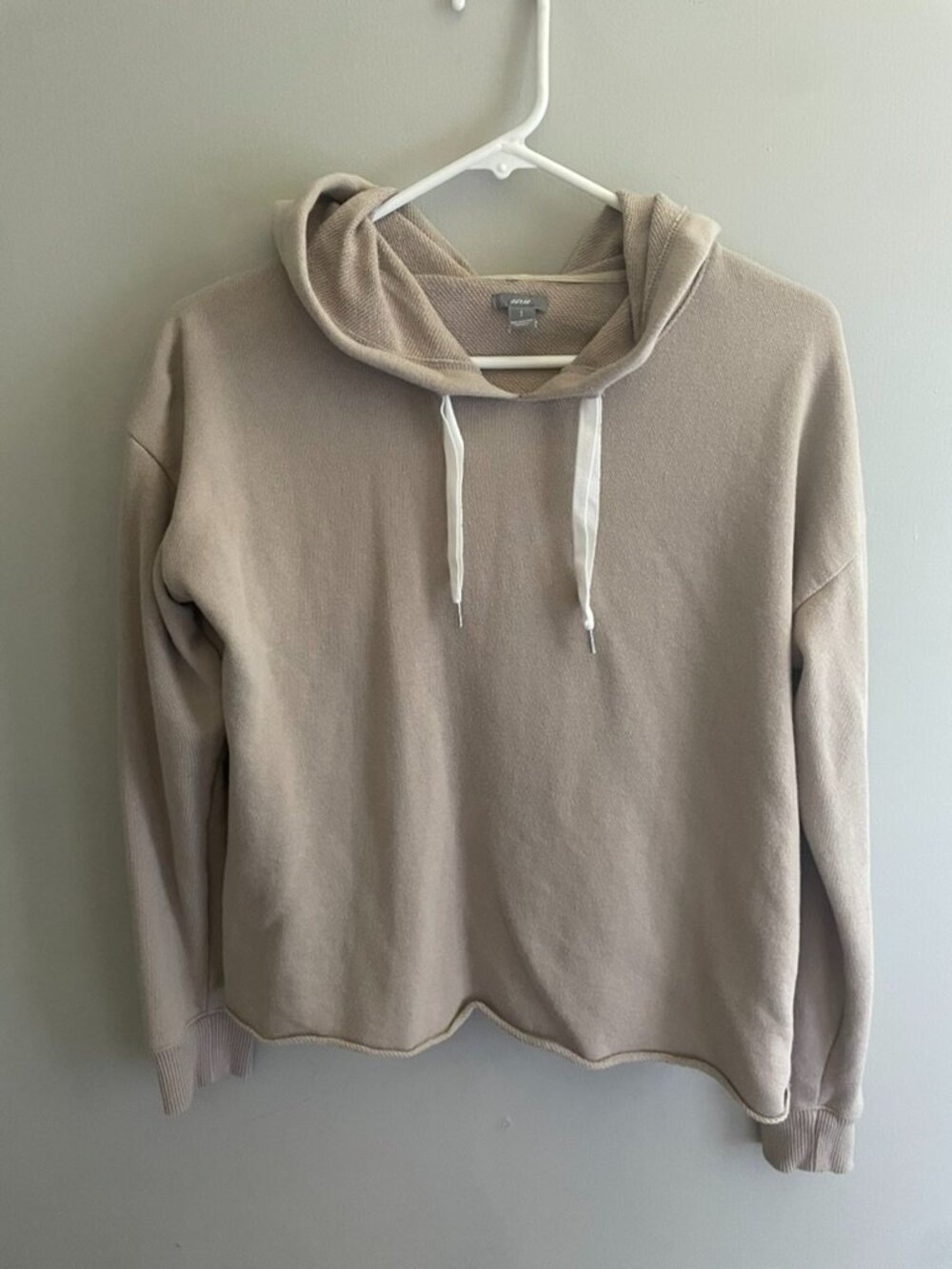 Aerie Beige Lightweight Hoodie Womens Small Drawstring Pullover Sweatshirt